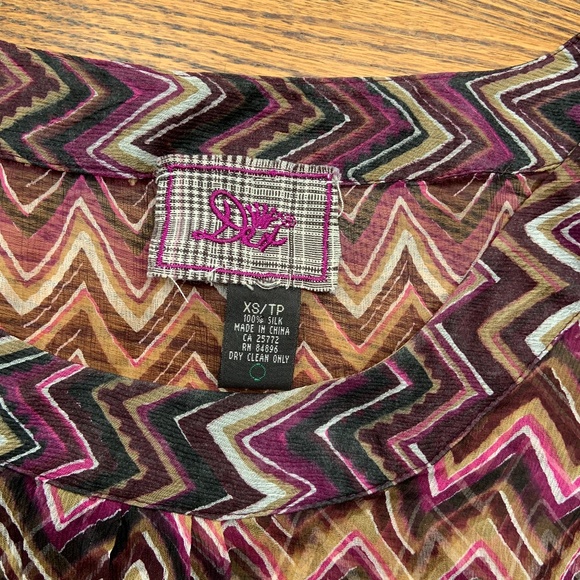 Dex Sheer Silk blouse - Picture 5 of 5